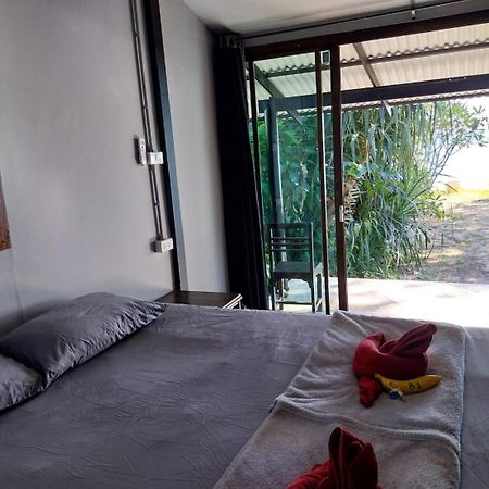 Monkey Island Resort Мак Экстерьер фото