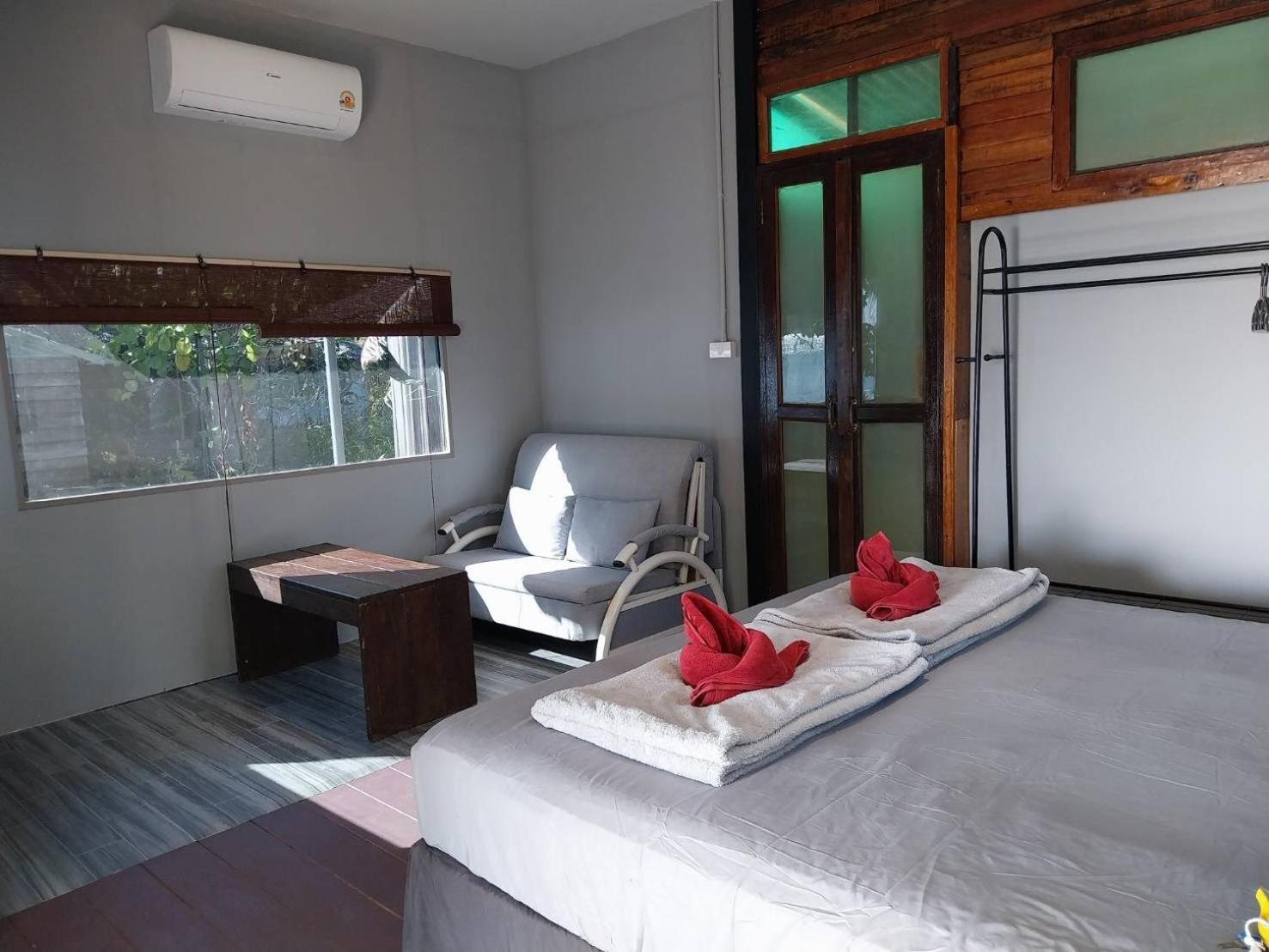 Monkey Island Resort Мак Экстерьер фото