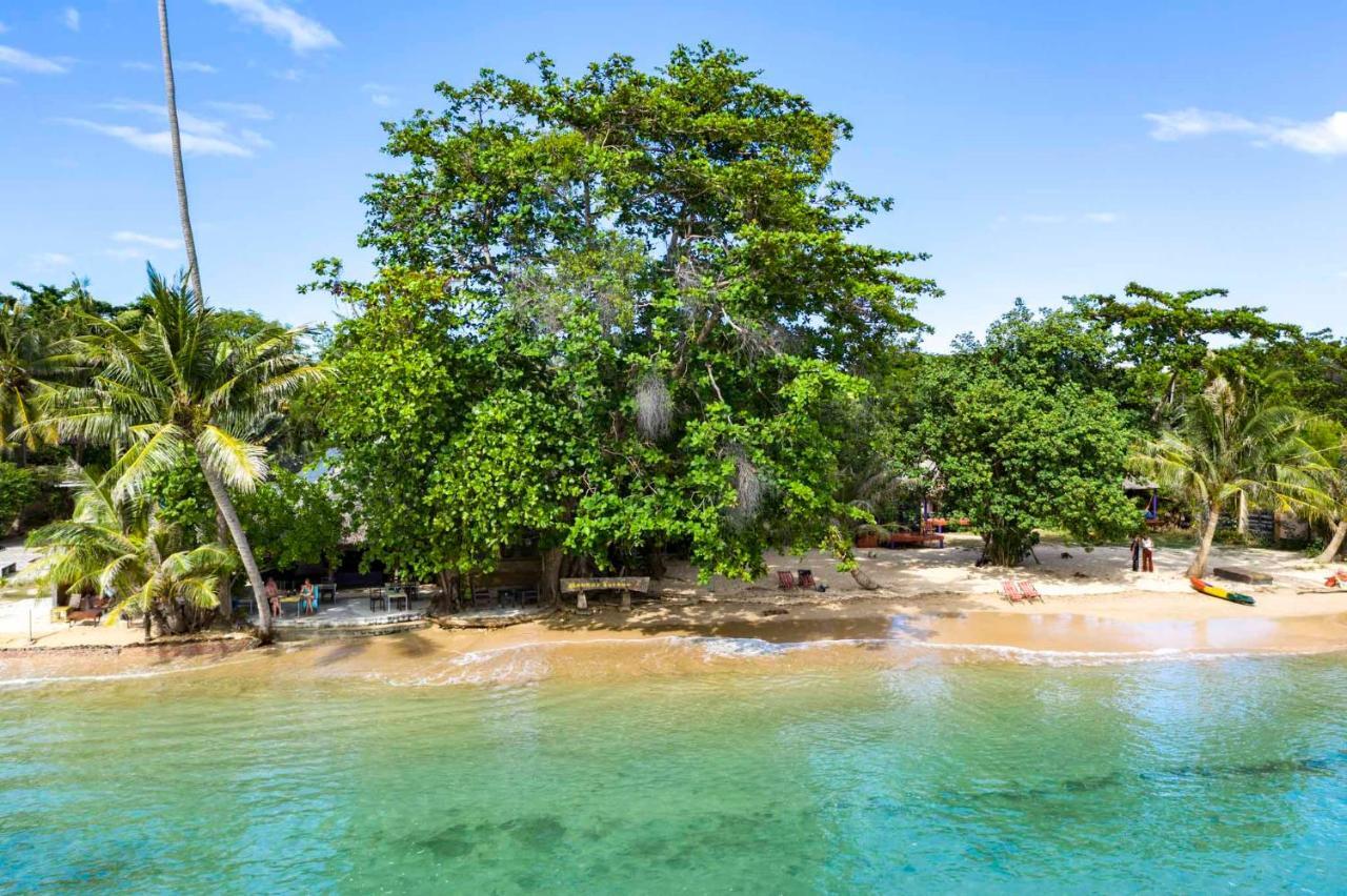 Monkey Island Resort Мак Экстерьер фото